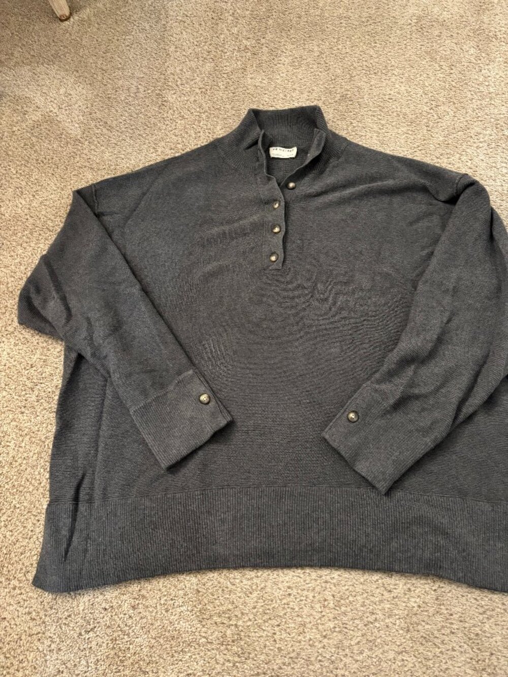 EUC Free People we the free Henley style charcoal tunic sweater sz XL